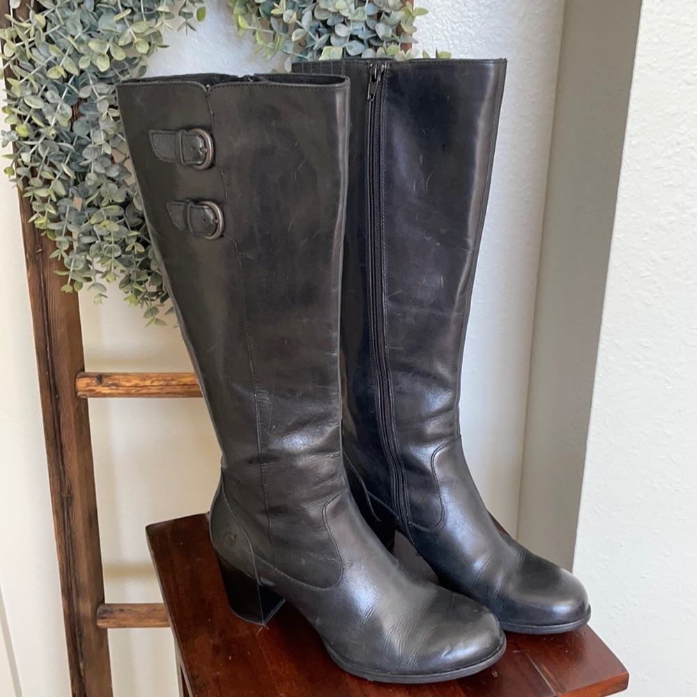 Born black Leather Boots size 8.5